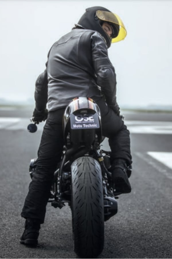 BMW R nineT Magnum 15